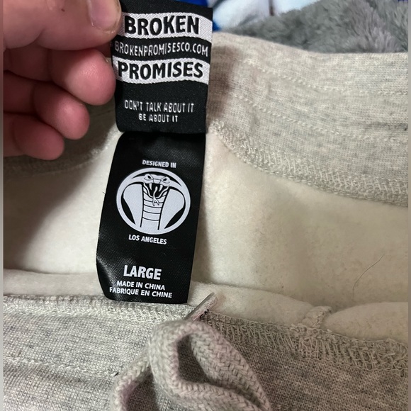 Brand New Broken Promises “ Poor Sport ” Sweatpants NWT - Picture 6 of 7